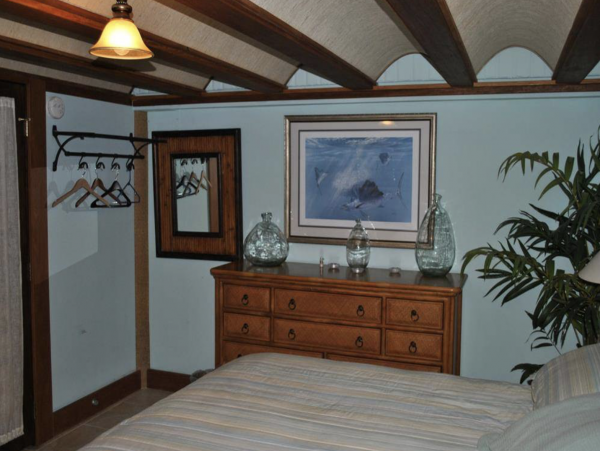 Oceanfront Four Bedroom Upper Keys Rentals